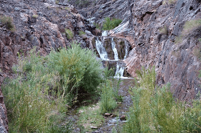 Small waterfall along Pipe Creek River in Arizona.(Photo courtesy of Pipe Creek River.)